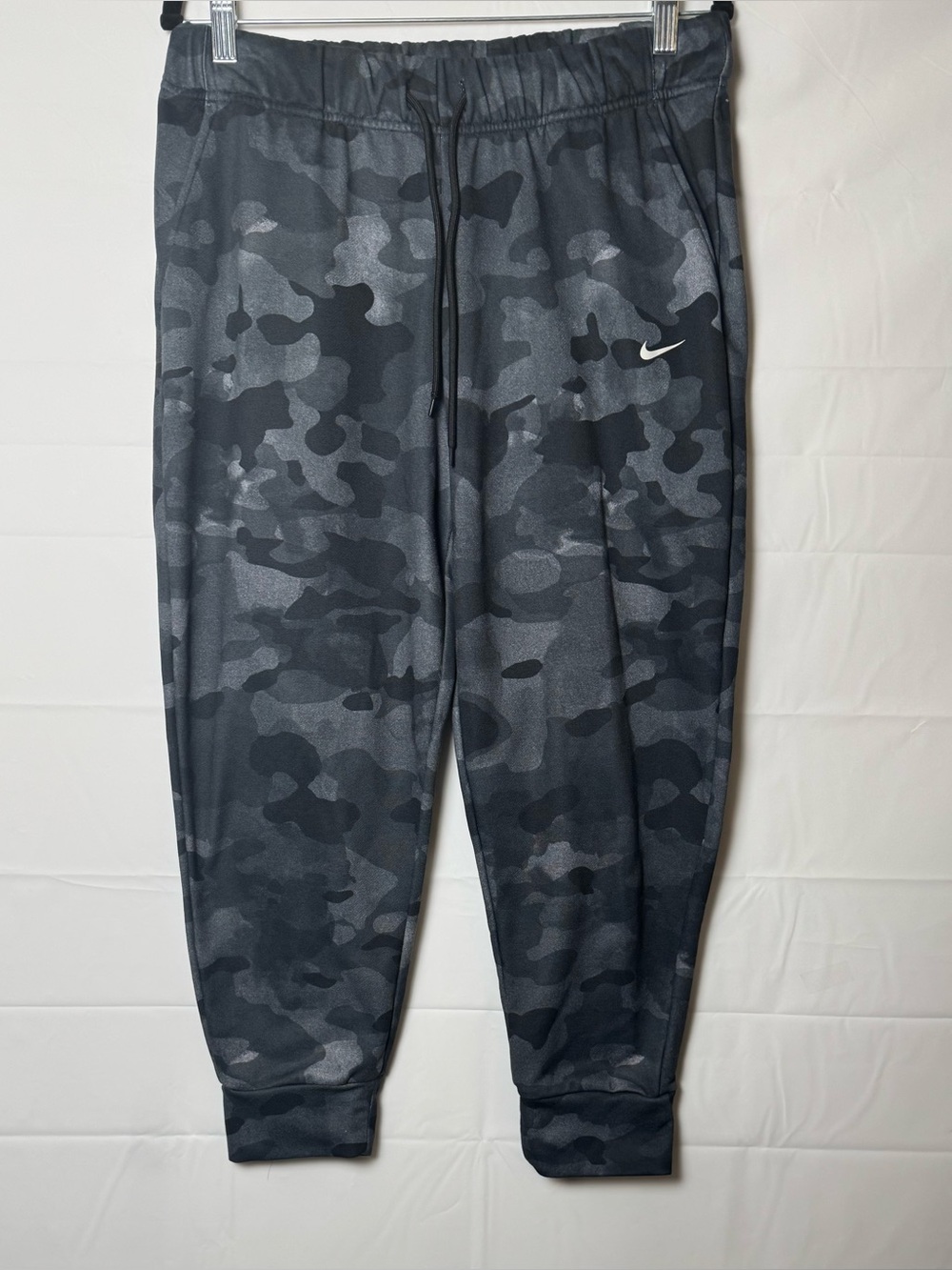 Nike Women’s Gray & Black Camo Dri-FIT Joggers, Sz M Like New